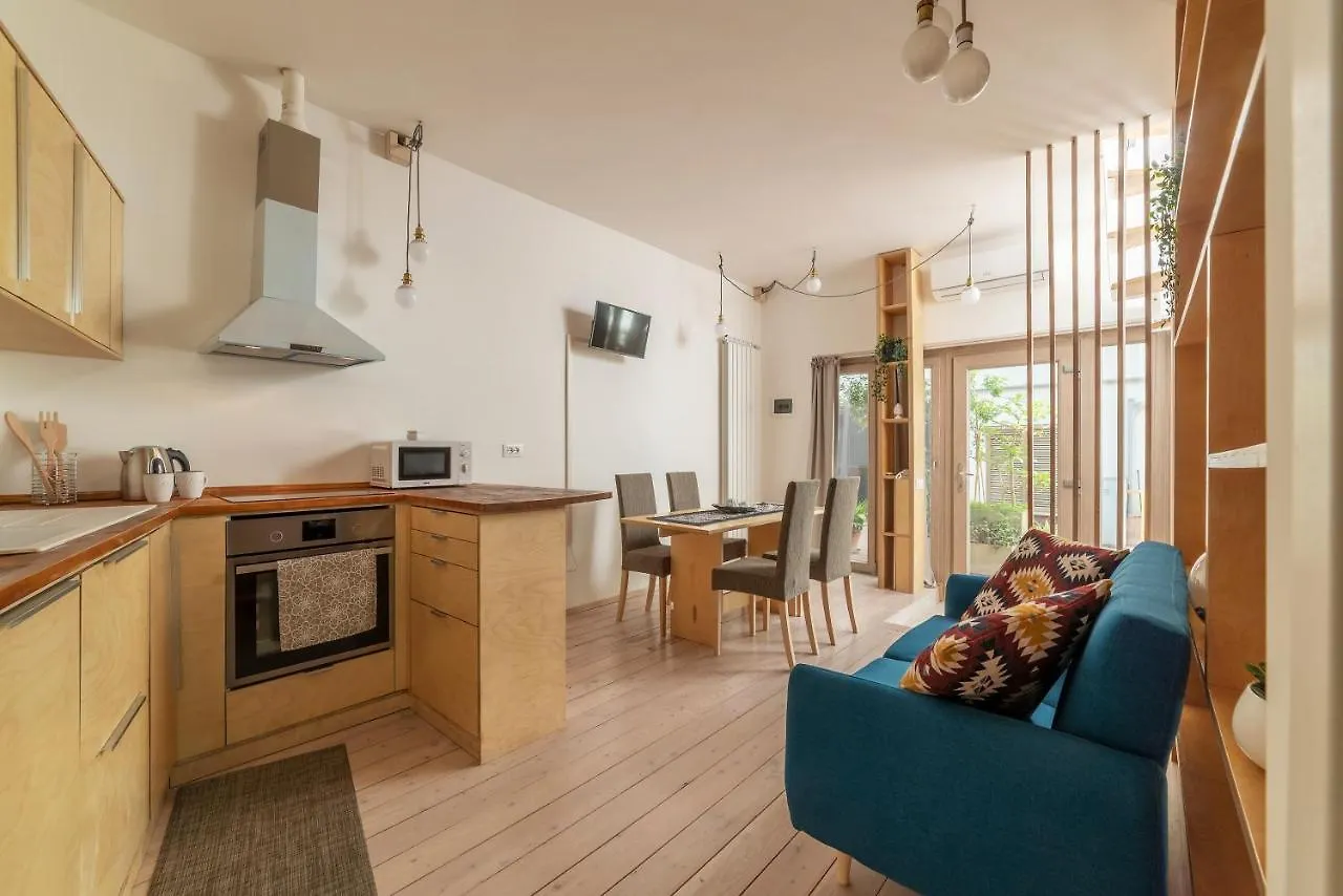 Tiburtina Terrace Apartments Rome